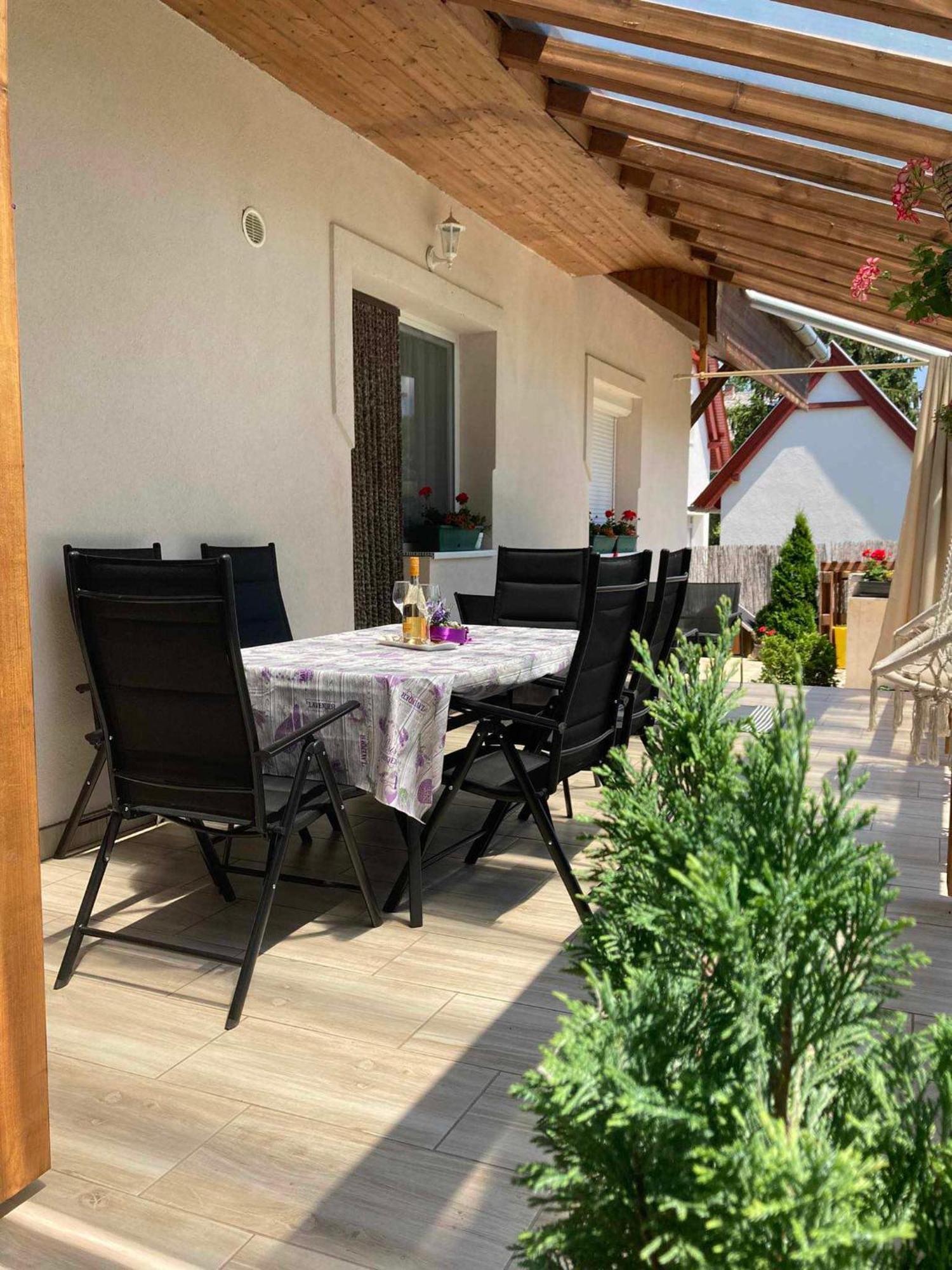 Levendula Vendeghaz Villa Balatonfoldvar Ngoại thất bức ảnh